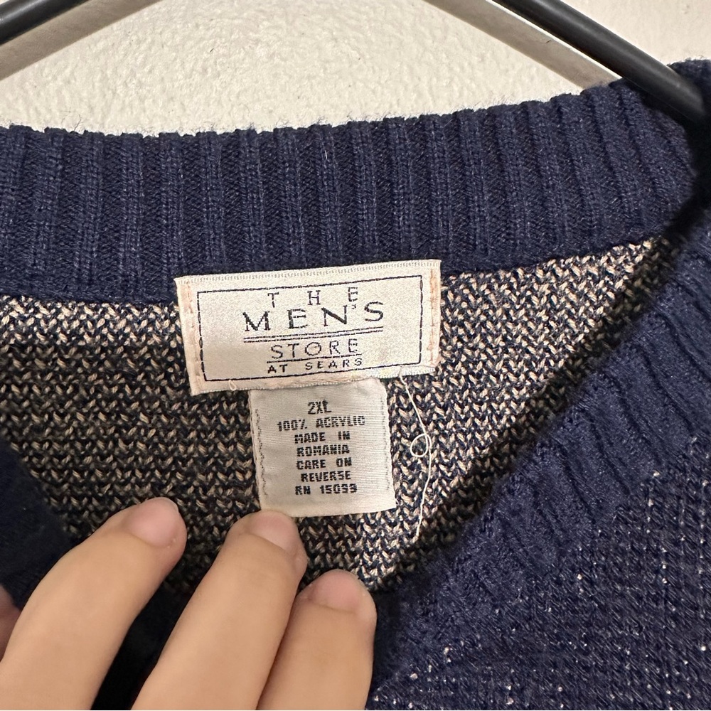 Men's Navy and Beige Patterned Sweater Oversized - Picture 4 of 6